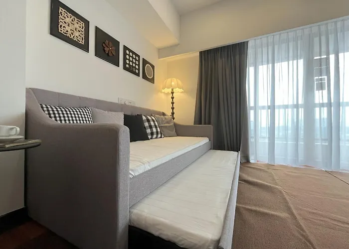 Resort Suites At Pyramid Tower By Gl Staycation