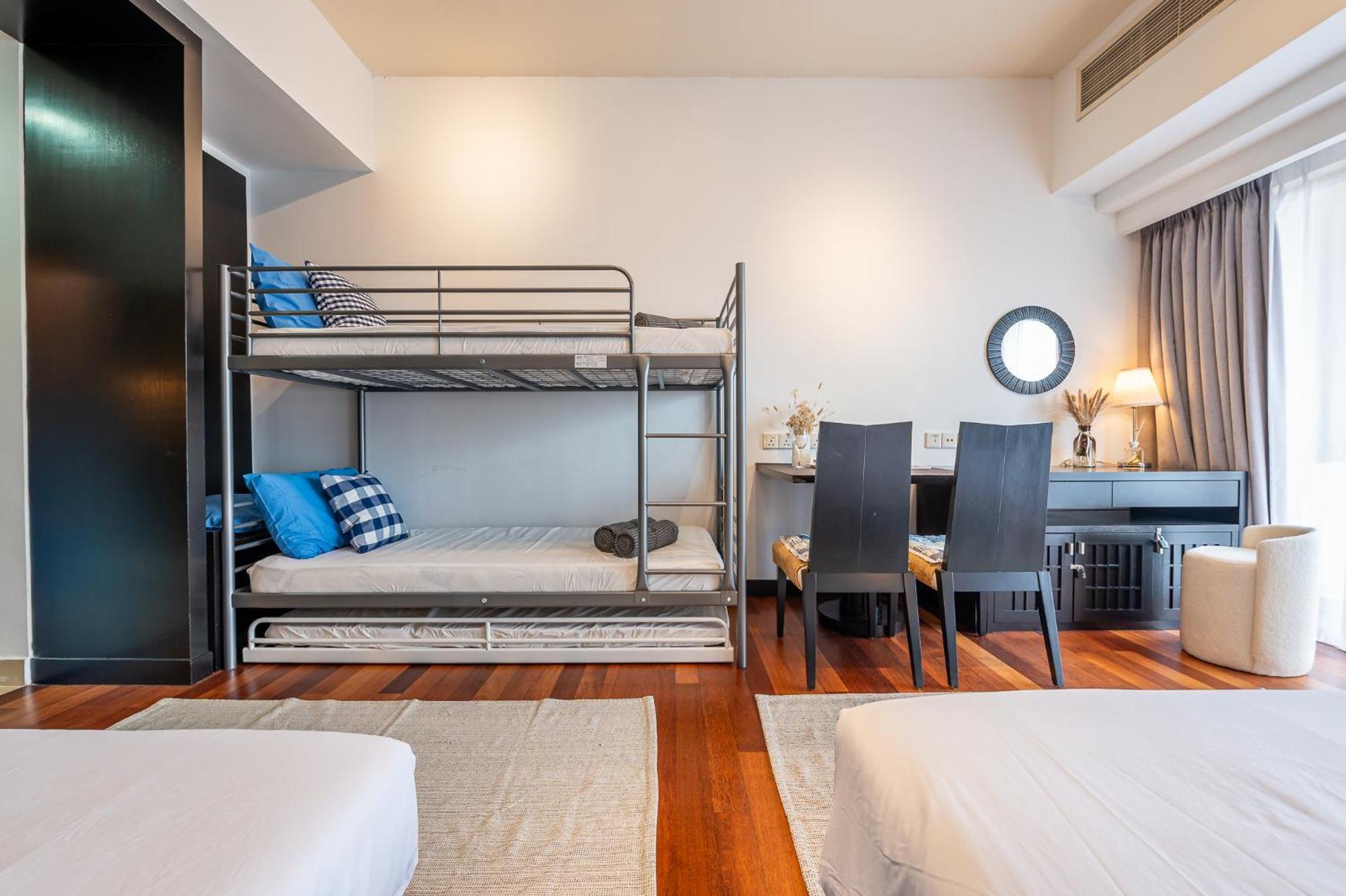Apartment At Pyramid Tower By Gl Staycation